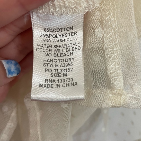 Umgee See through Lace Embroidery Blouse - Picture 7 of 7